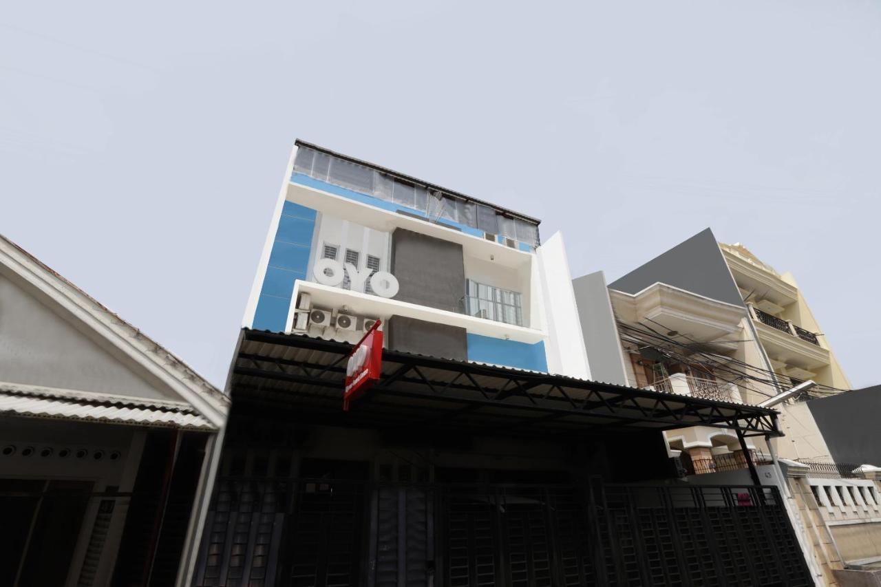 Oyo 345 Wynne Residence Jacarta Exterior foto